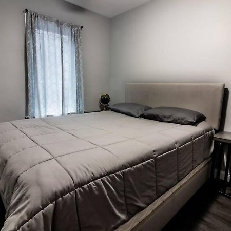 Comfortable 3Br, 1 Bath Close To The Falls ไนแอการาฟอลส์ ภายนอก รูปภาพ