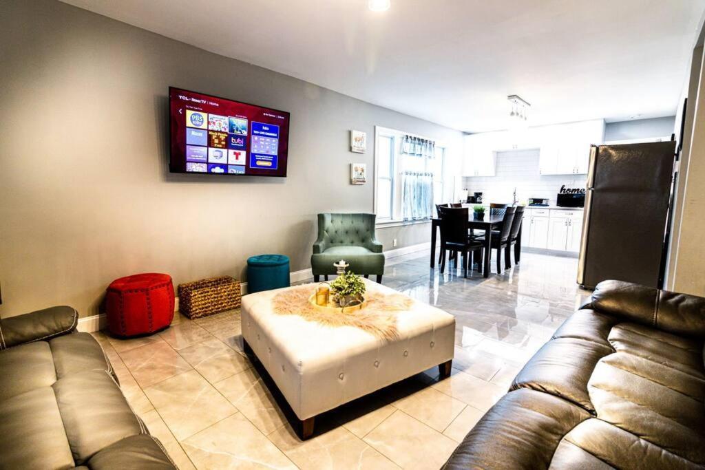 Comfortable 3Br, 1 Bath Close To The Falls ไนแอการาฟอลส์ ภายนอก รูปภาพ