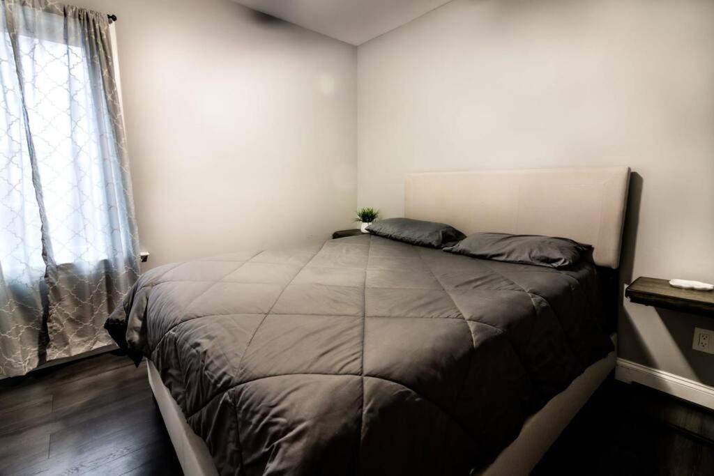 Comfortable 3Br, 1 Bath Close To The Falls ไนแอการาฟอลส์ ภายนอก รูปภาพ